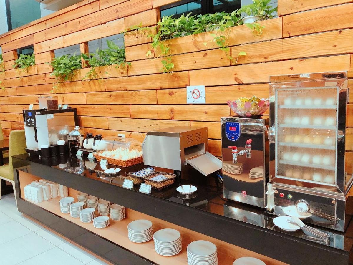Wemeet Hotel Pingtung Экстерьер фото