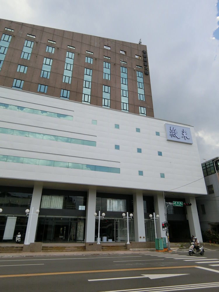 Wemeet Hotel Pingtung Экстерьер фото