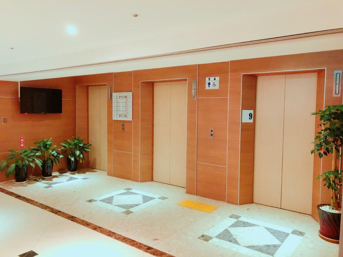 Wemeet Hotel Pingtung Экстерьер фото